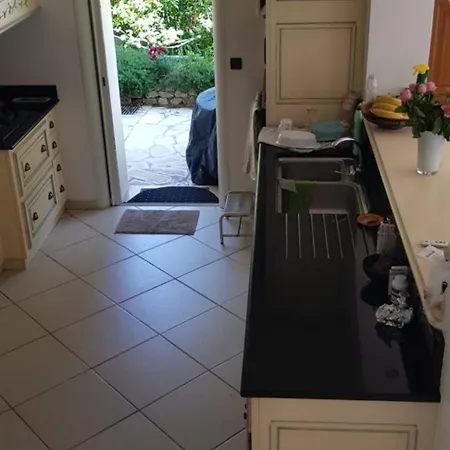 De Charme Centre Au Calme Semesterbostad Cannes